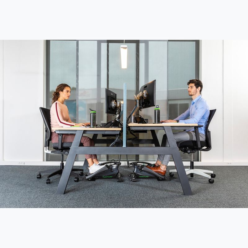 Rower stacjonarny Tunturi Cardio Fit D10 7