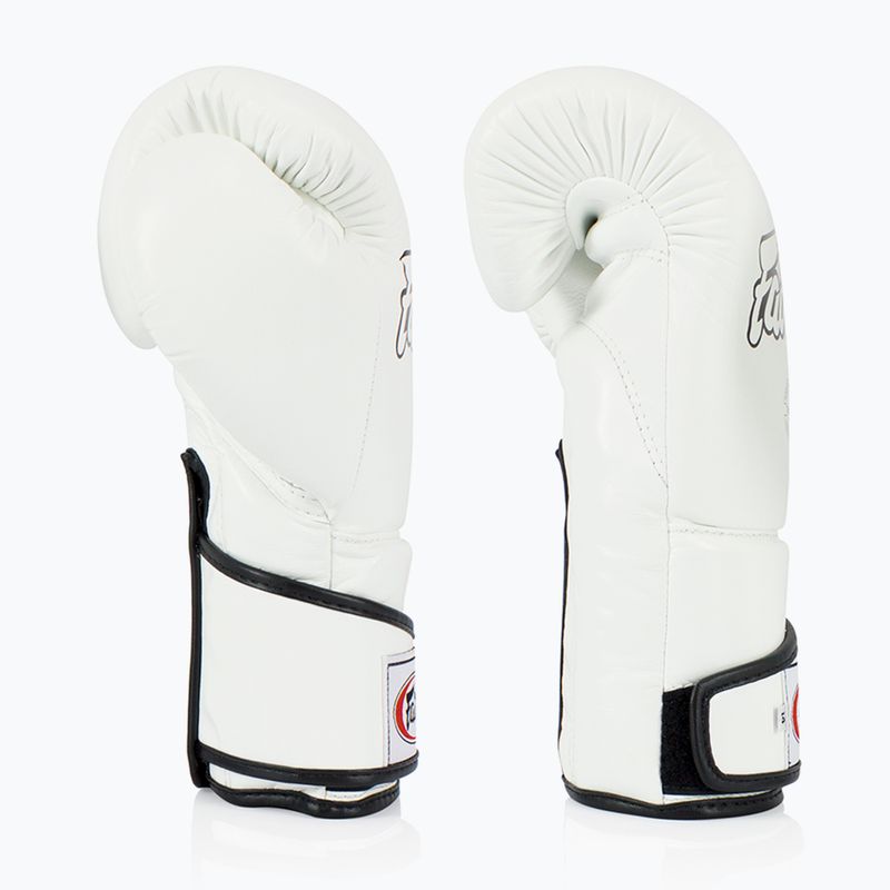 Rękawice bokserskie Fairtex Stylish Angular Sparring - Locked Thumb white 3