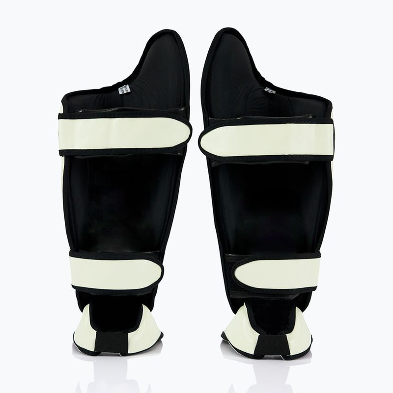 Ochraniacze piszczeli Fairtex Ultimate Shin Pads white 2