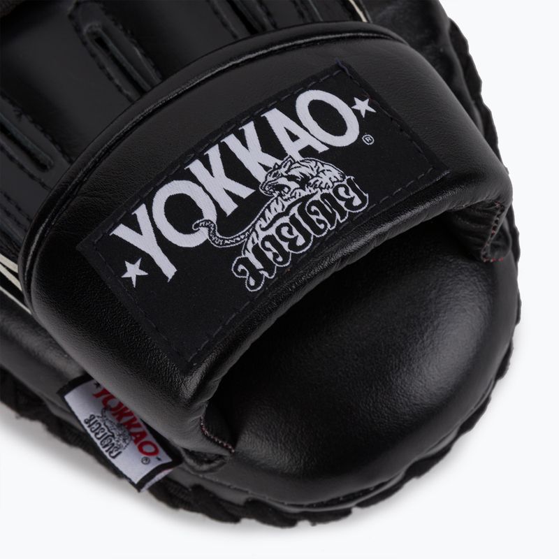 Łapy treningowe trenerskie YOKKAO Institution Focus Mitts-Close black 4