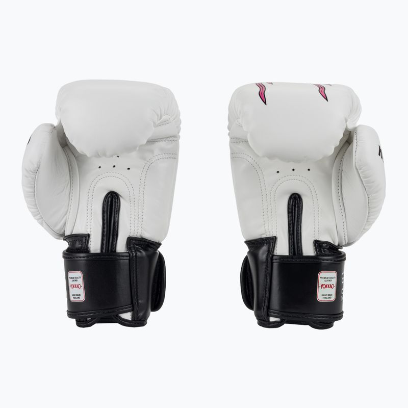 Rękawice bokserskie męskie YOKKAO East Club white 3