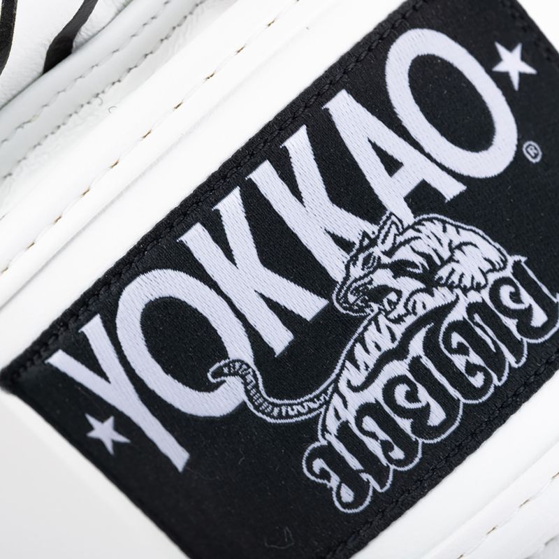 Rękawice bokserskie YOKKAO Power Boxing white 10
