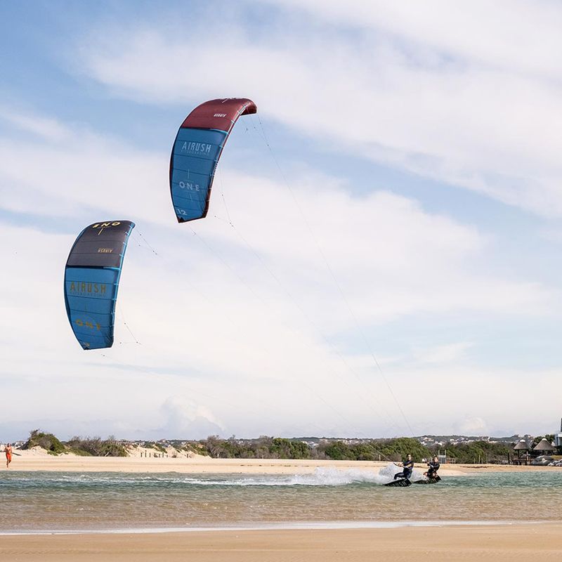 Latawiec kitesurfingowy Airush One V2 red/teal 3