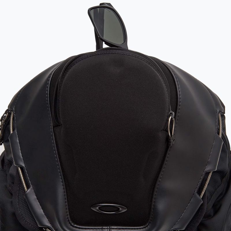 Plecak turystyczny Oakley Kitchen Sink 34 l stealth black 2