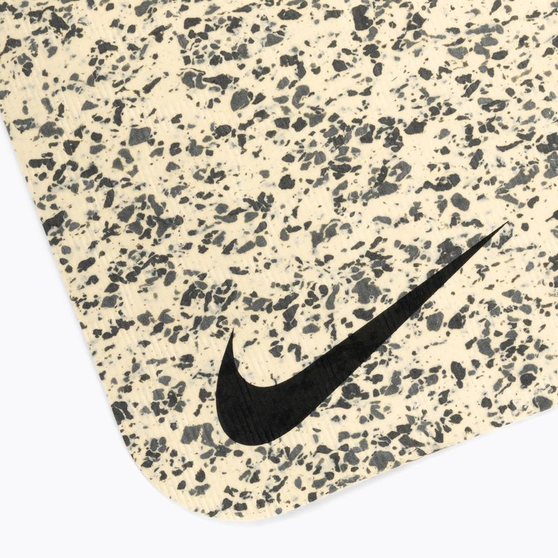 Mata do jogi Nike Move 4 mm sanddrift/black 3