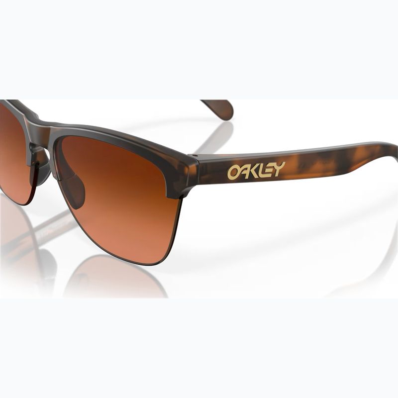 Okulary przeciwsłoneczne Oakley Frogskins Lite matte brown tortoise/prizm brown gradient 6