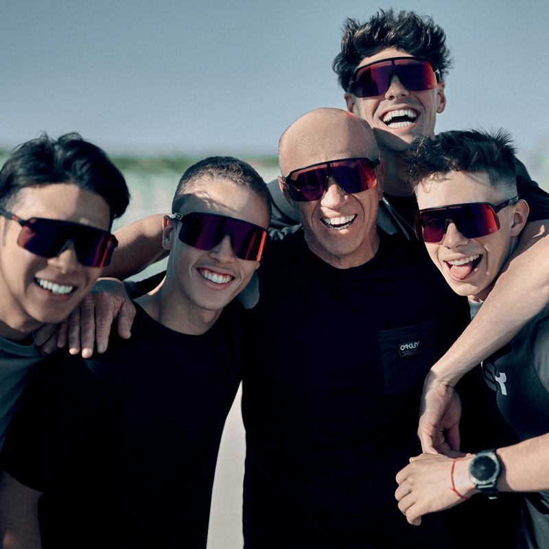 Okulary przeciwsłoneczne Oakley Sutro Lite matte Lite Moto GP black/prizm road 9
