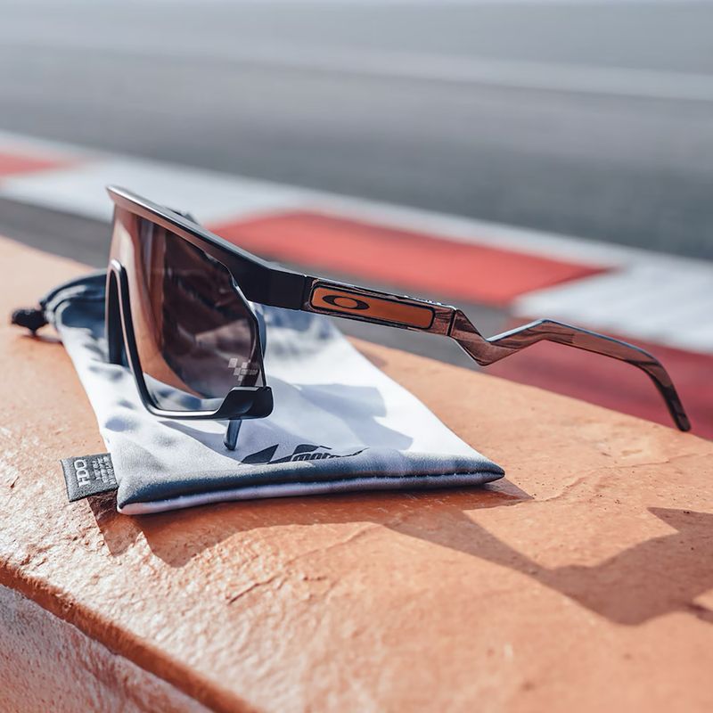 Okulary przeciwsłoneczne Oakley Bxtr Moto GP matte black/prizm black 7