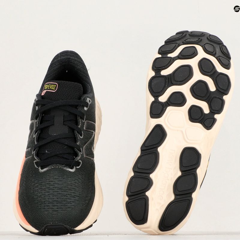 Buty do biegania damskie New Balance Fresh Foam X Evoz v3 black 8