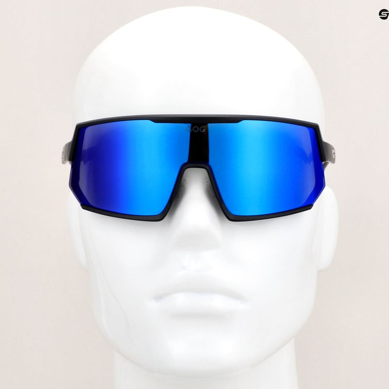 Okulary przeciwsłoneczne GOG Zeus matt black/polychromatic white-blue 10