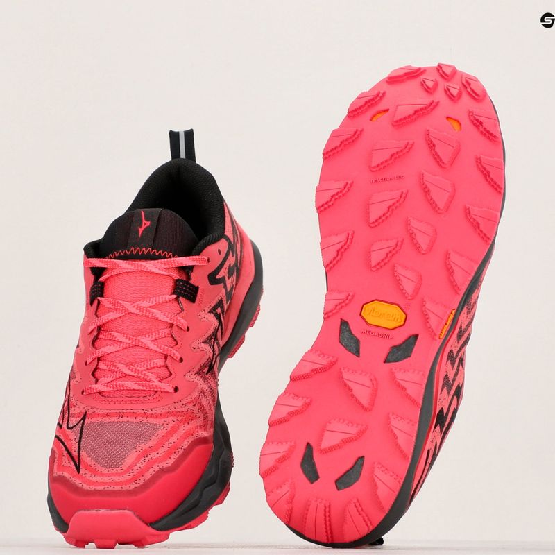 Buty do biegania męskie Mizuno Wave Daichi 8 cayenne/ black/ high risk red 9
