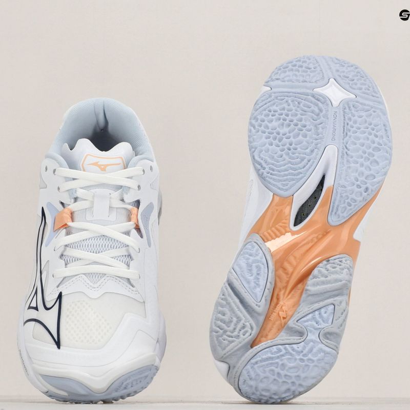 Buty do siatkówki damskie Mizuno Wave Lightning Z8 white/ navy peony/ peach parfait 9