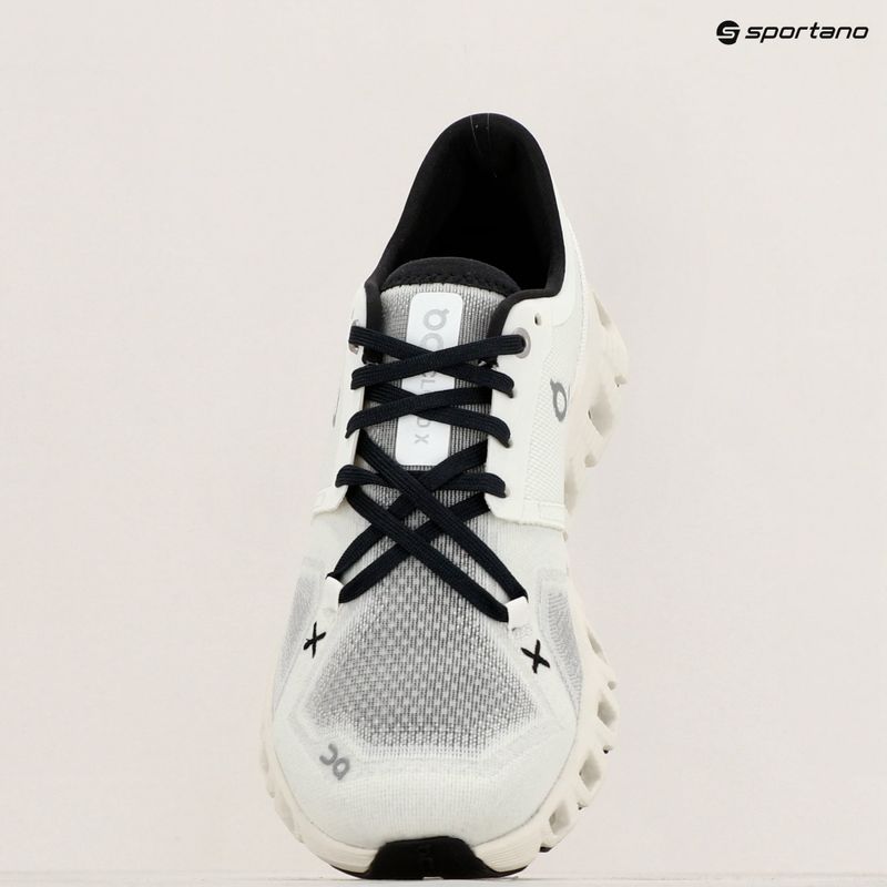 Buty do biegania damskie On Running Cloud X 3 white/black 9