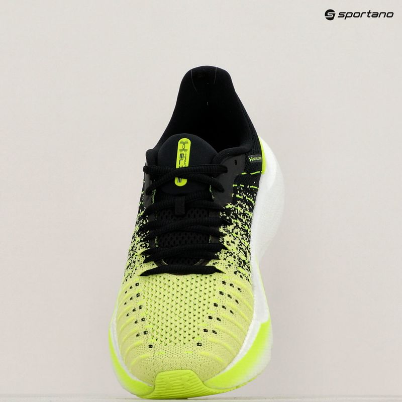 Buty do biegania męskie Under Armour Infinite Elite black/sonic yellow/high vis yellow 9