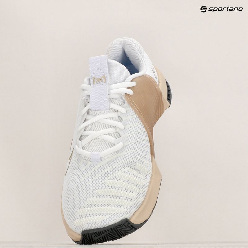 Buty treningowe damskie Nike Metcon 9 white/ metallic gold grain/ sanddrift/ white 9