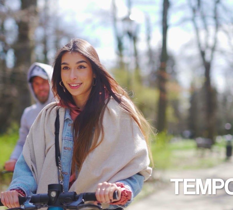 Hulajnoga elektryczna Frugal Touring 2.0 czarna/niebieska 18