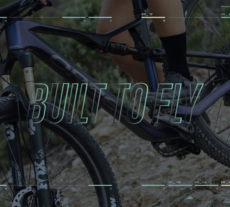 Rower górski Orbea Oiz M11 AXS 2023 powder black/black 3