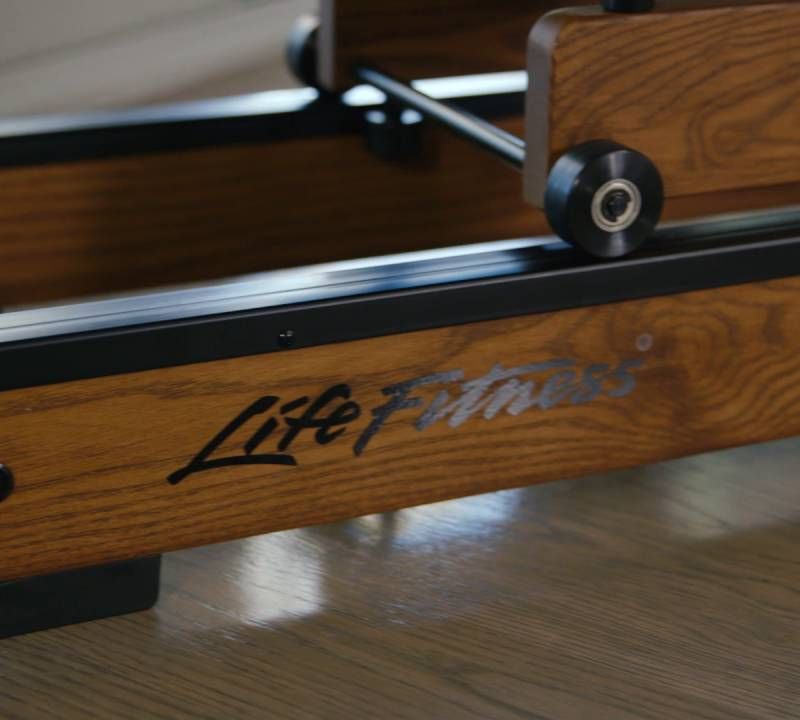 Wioślarz Life Fitness ROW HX 4