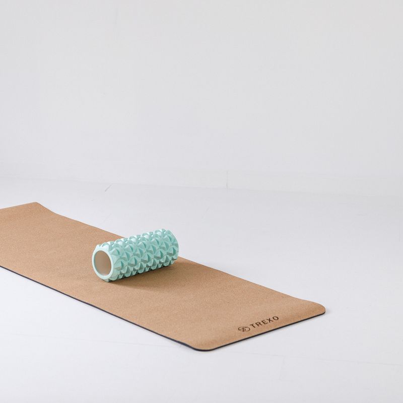 Roller do masażu XTREXO z wypustkami zielony 11