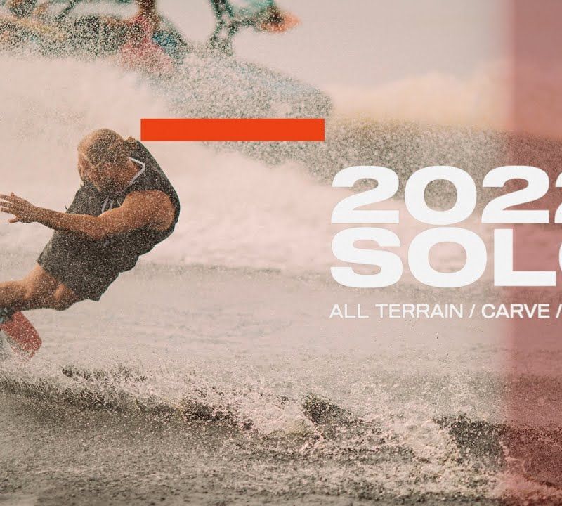 Deska wakeboardowa Slingshot Solo czarna/ czerwona/niebieska 7