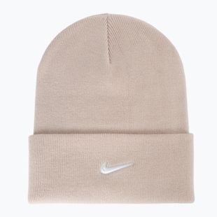 Czapka zimowa Nike Peak Swoosh Beanie slit red/white
