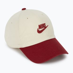 Czapka z daszkiem Nike Club Unstructured Futura Wash light khaki/team crimson/team crimson