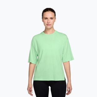 Koszulka treningowa damska Nike 24.7 ImpossiblySoft Light cucumber calm/illusion green