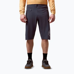 Spodenki rowerowe męskie Endura Singletrack Lite Short Std carbon grey