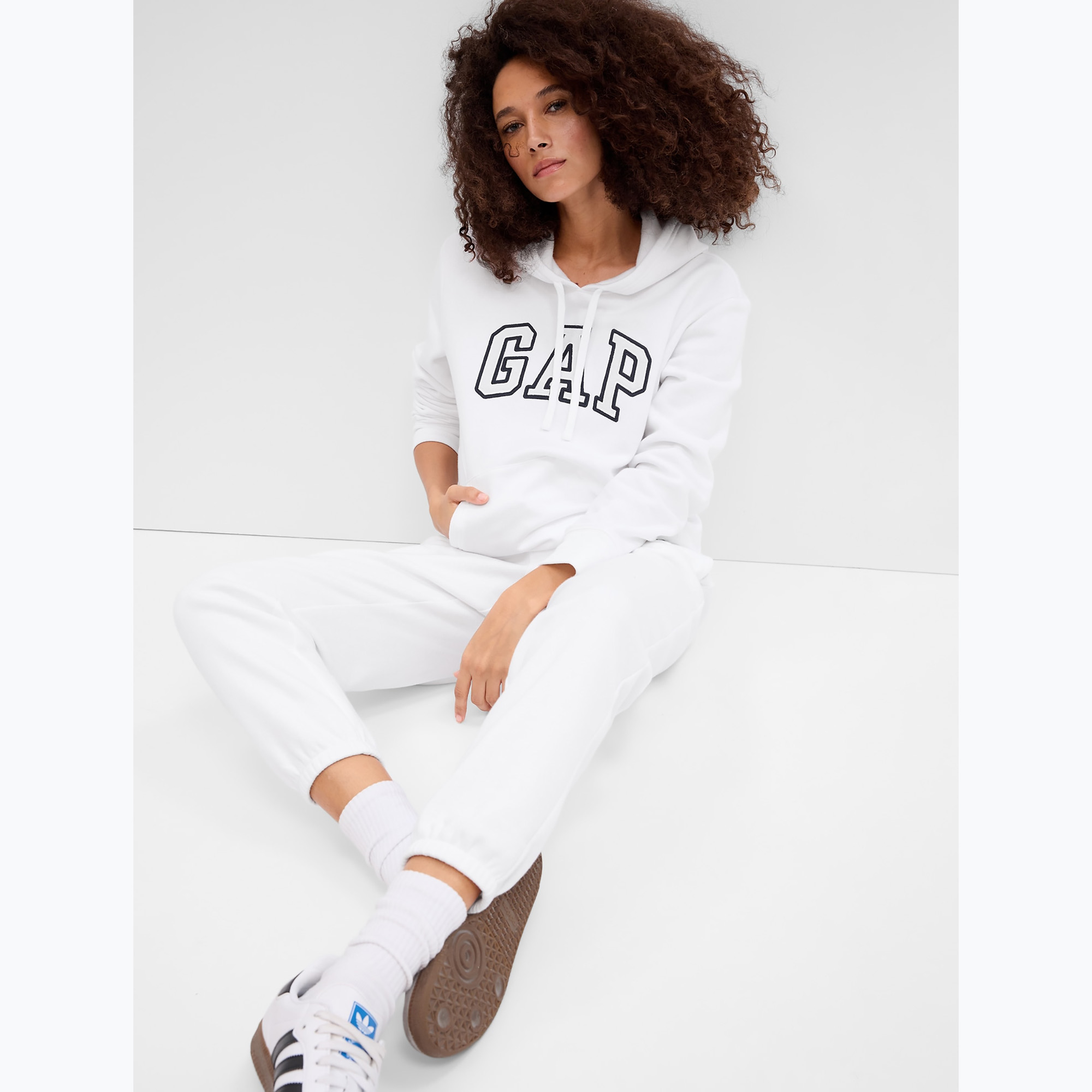 Bluza damska GAP V-Gap Heritage PO HD optic white | WYSYŁKA W 24H | 30 DNI NA ZWROT
