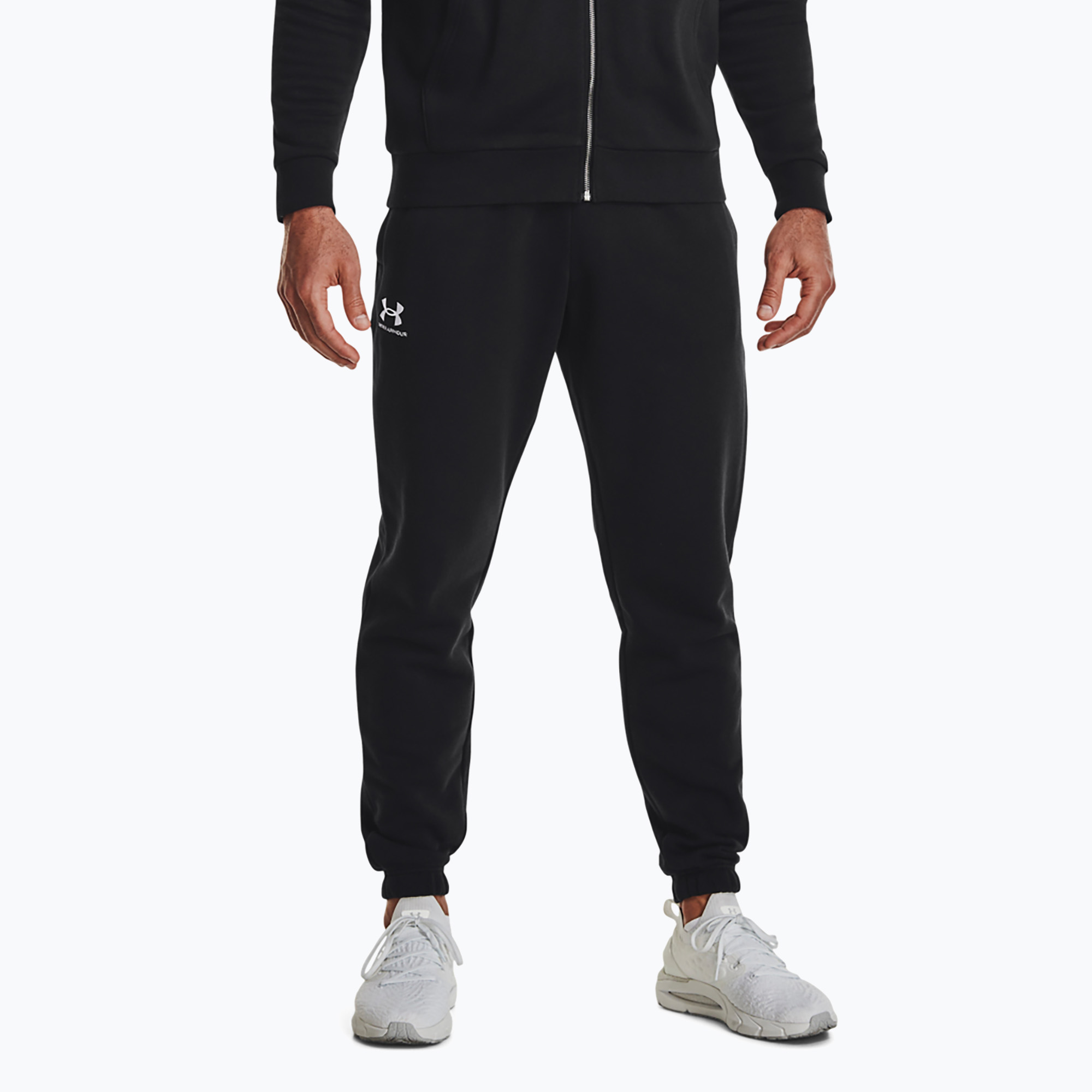 Spodnie treningowe męskie Under Armour Essential Fleece Joggers black/white | WYSYŁKA W 24H | 30 DNI NA ZWROT