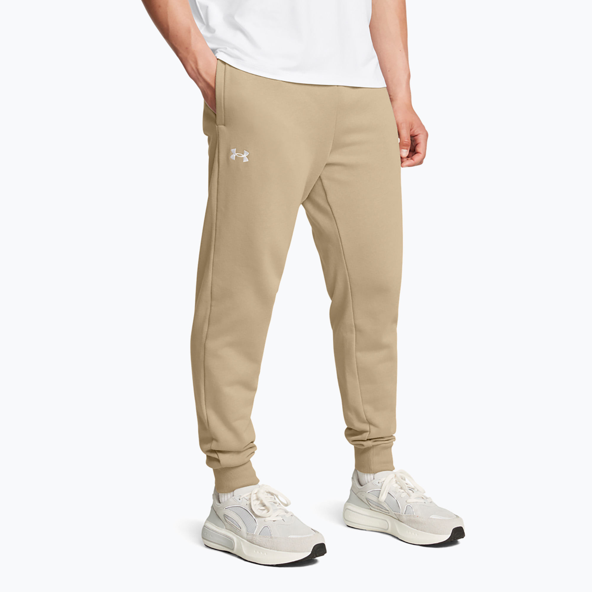 Spodnie męskie Under Armour Rival Fleece Joggers city khaki/white | WYSYŁKA W 24H | 30 DNI NA ZWROT