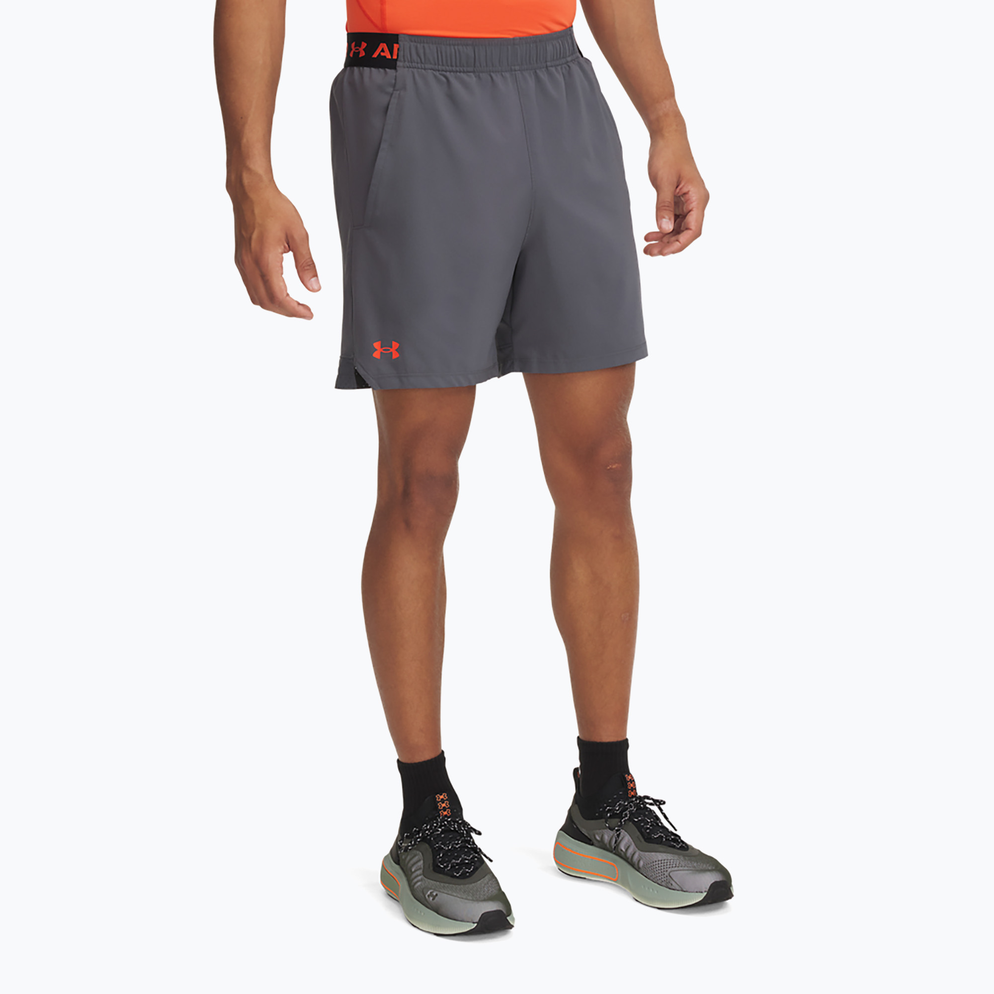 Spodenki treningowe męskie Under Armour UA Vanish Woven 6in castlerock/fire/fire | WYSYŁKA W 24H | 30 DNI NA ZWROT