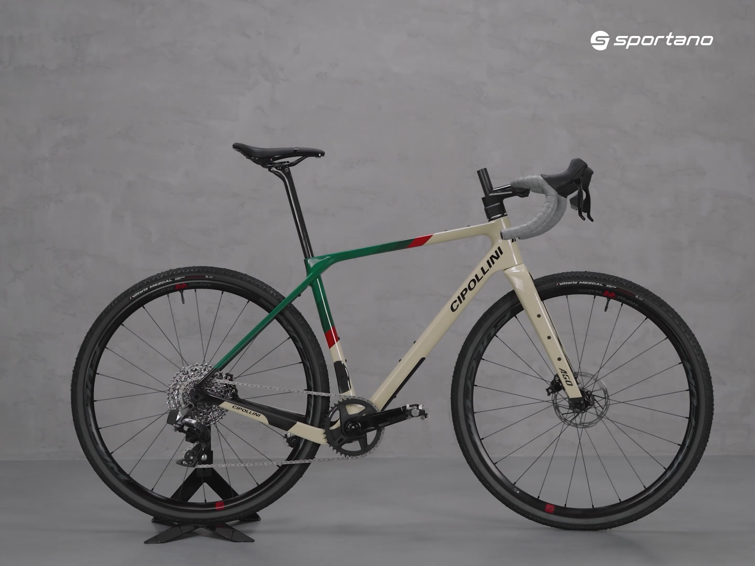 Rower gravelowy Cipollini Ago DB 23 Rival XPLR-Rapid RED-AWING sand/green/red shiny