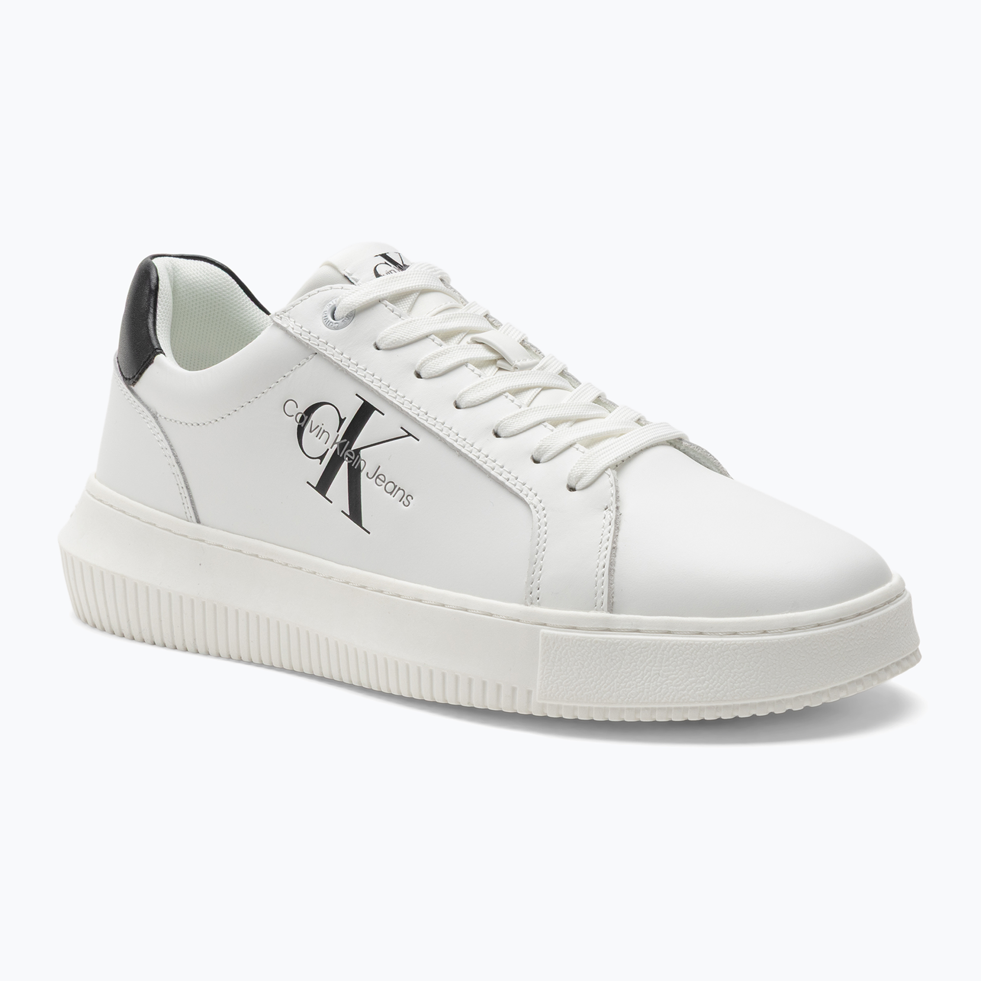 Buty męskie Calvin Klein YM0YM00681 Chunky Cupsole Monologo Lth triple bright white/black 