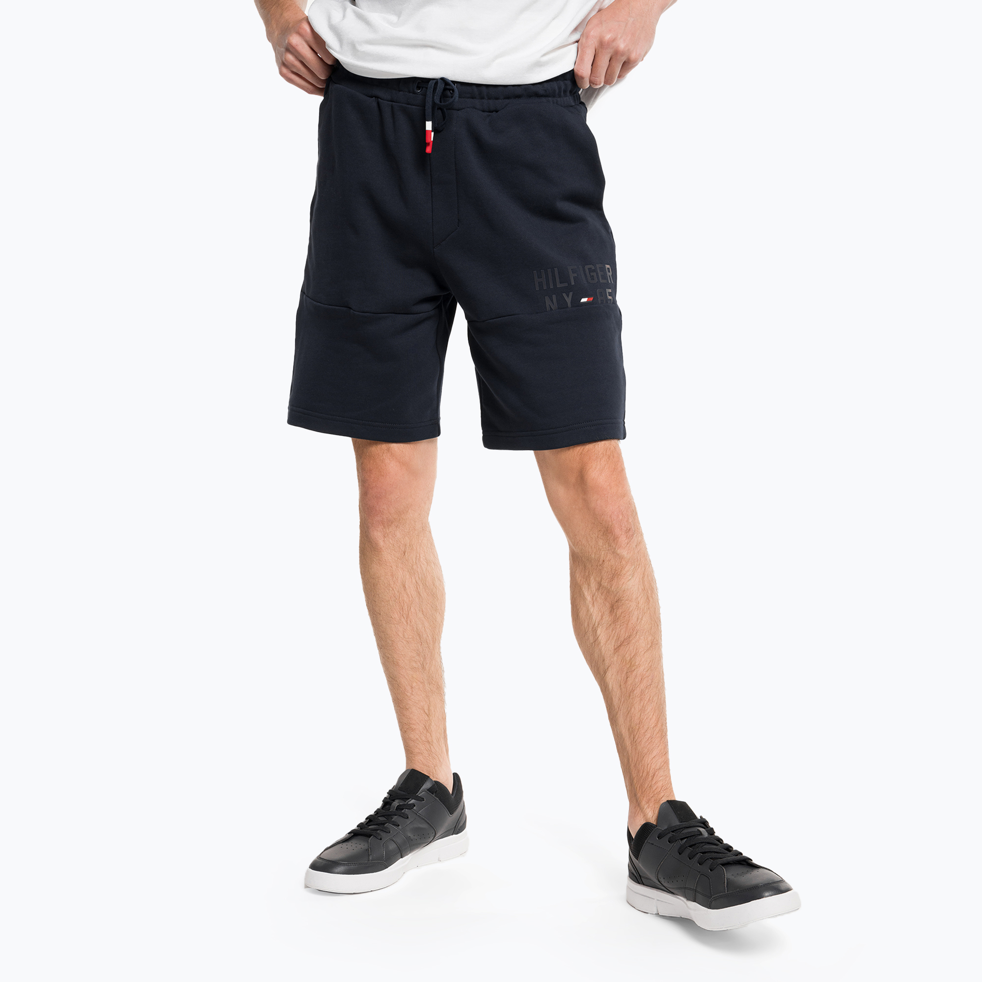 Spodenki męskie Tommy Hilfiger Graphic Sweatshort blue | WYSYŁKA W 24H | 30 DNI NA ZWROT