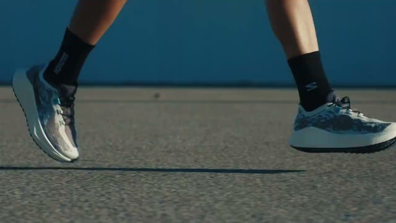 Buty do biegania męskie Salomon Aero Glide 4 GRVL beach ball/asphalt/vanilla ice