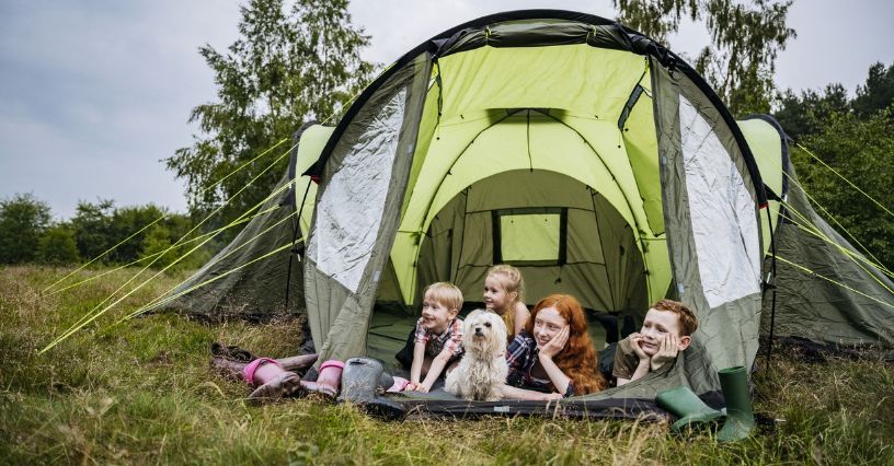 Przestronny i wygodny namiot 6-osobowy – TOP6