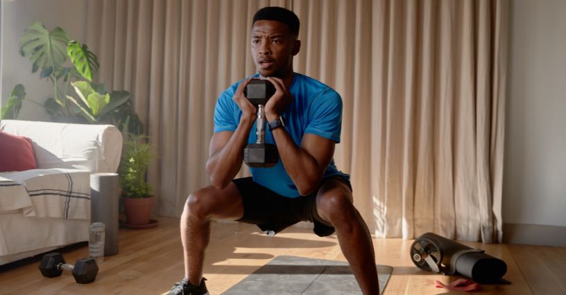 Jakie hantle na początek? Dobierz odpowiedni rodzaj i ciężar hantli 