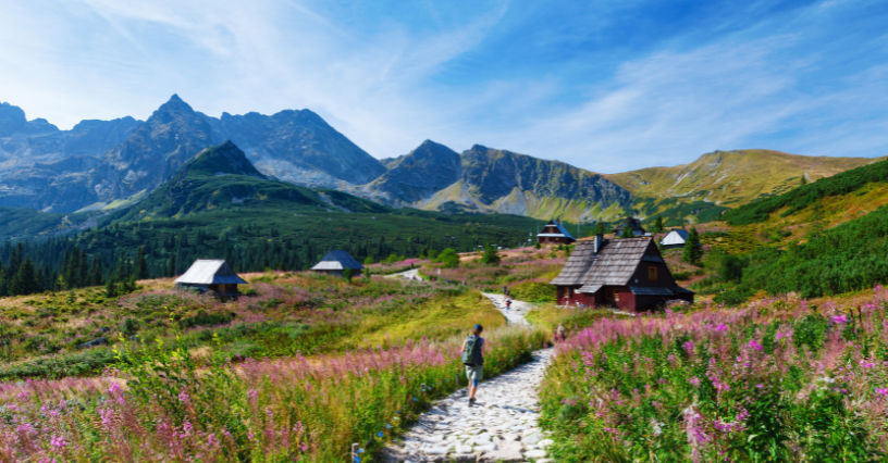 Łatwe szlaki w Tatrach – oto idealne opcje dla początkujących, dzieci oraz seniorów 