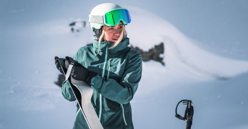 Jak dopasować kask narciarski? Najważniejsze zasady doboru kasku na narty