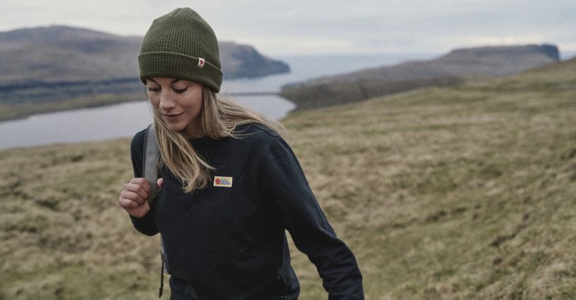 Bluza turystyczna  – jaką wybrać, na co zwrócić uwagę przy zakupie? 