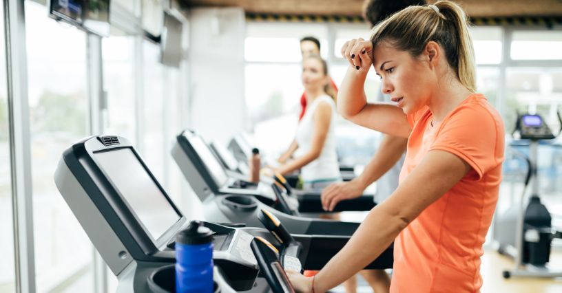 Trening a przeziębienie – czy można ćwiczyć podczas przeziębienia?