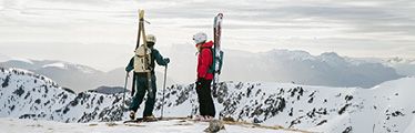 Top 10 plecaków na narty. Polecane plecaki narciarskie i skiturowe